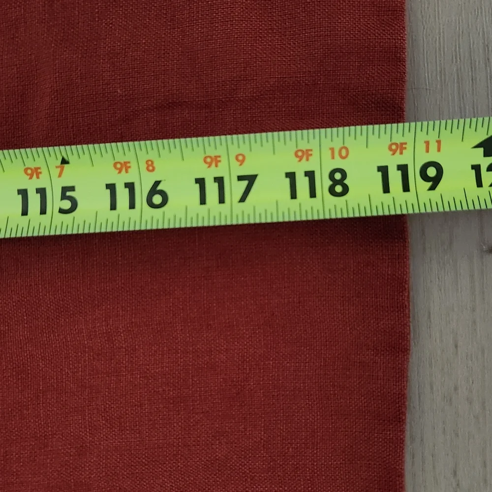 Williams Sonoma Double Hem Stich Linen Tablecloth